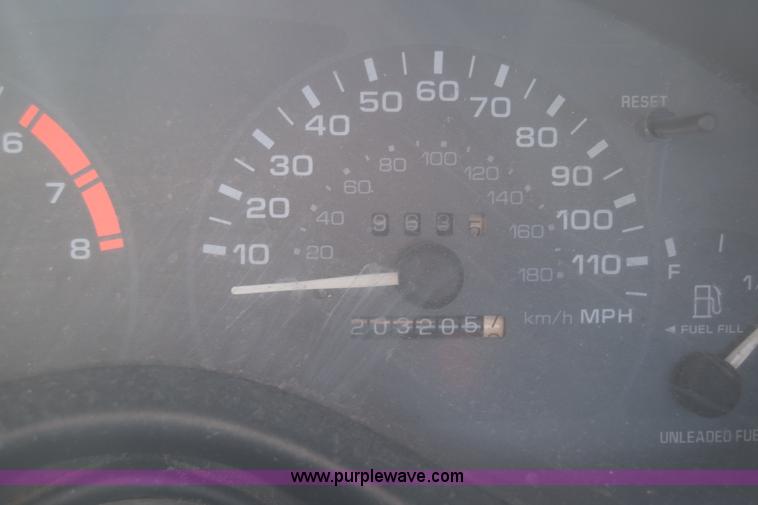 image for item L1193 1997 Oldsmobile Cutlass Supreme SL