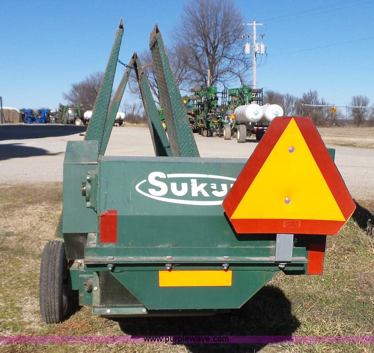 image for item BL9736 Sukup drive over grain unloader