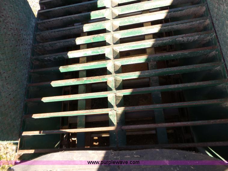 image for item BL9736 Sukup drive over grain unloader