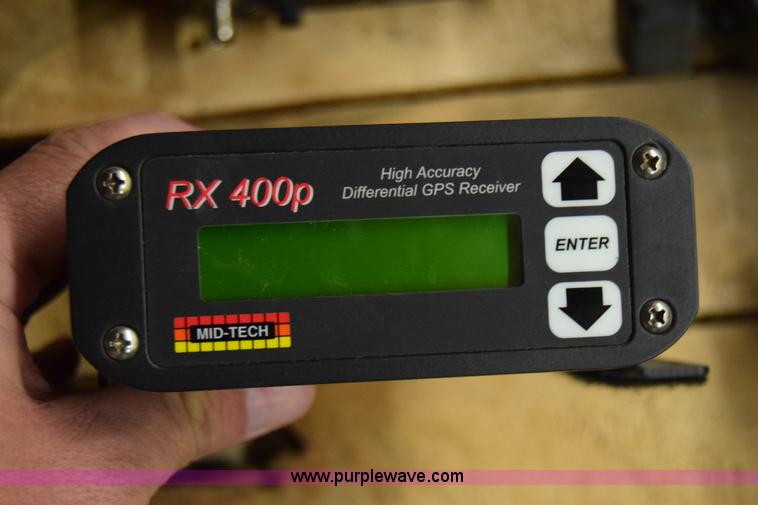 image for item BW9267 Assorted GPS guidance equipment