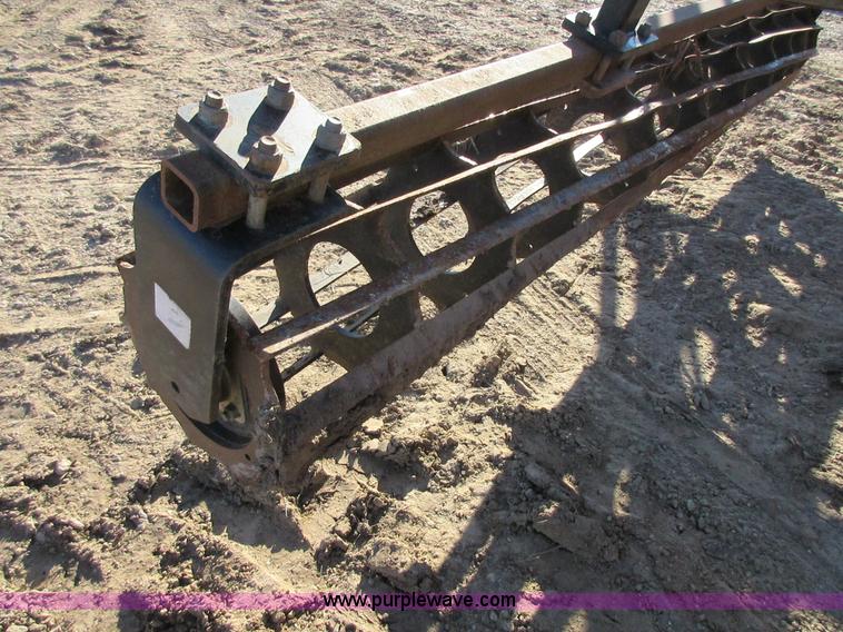 image for item I1751 Case IH 330 Turbo vertical tillage