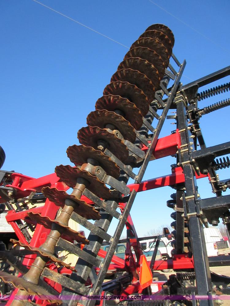 image for item I1751 Case IH 330 Turbo vertical tillage