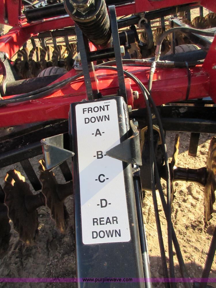 image for item I1751 Case IH 330 Turbo vertical tillage