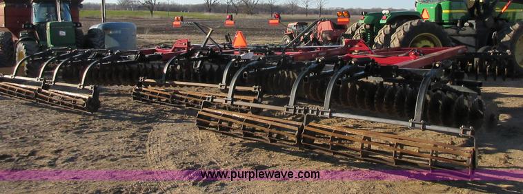 image for item I1751 Case IH 330 Turbo vertical tillage