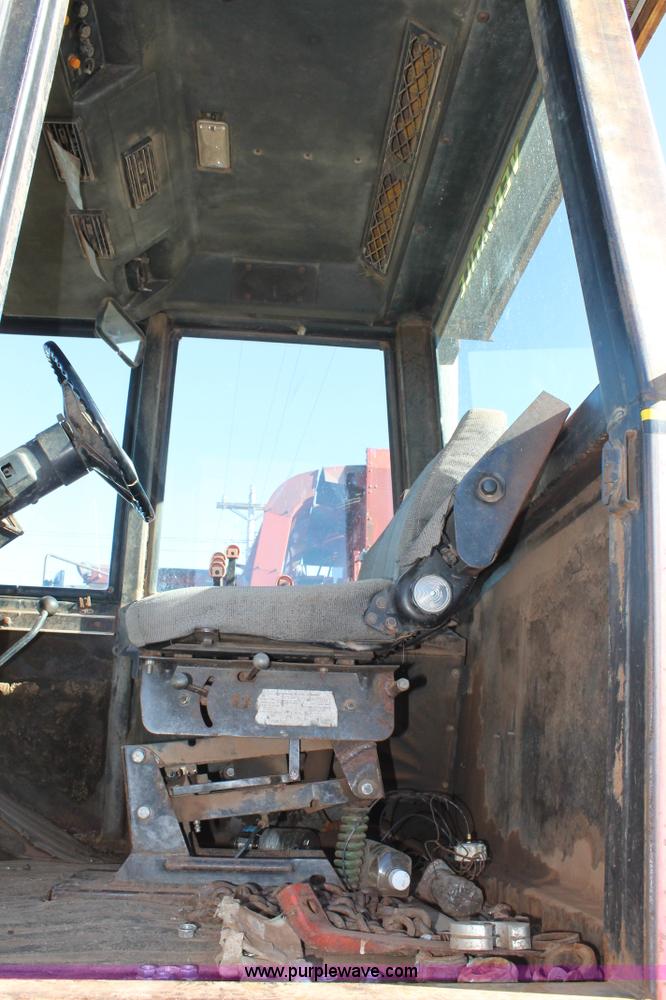 image for item J1295 1979 Versatile 855 4WD tractor