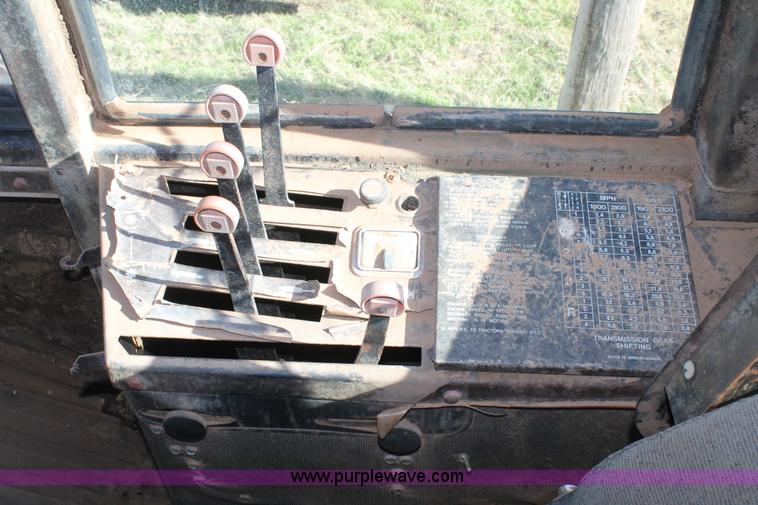 image for item J1295 1979 Versatile 855 4WD tractor