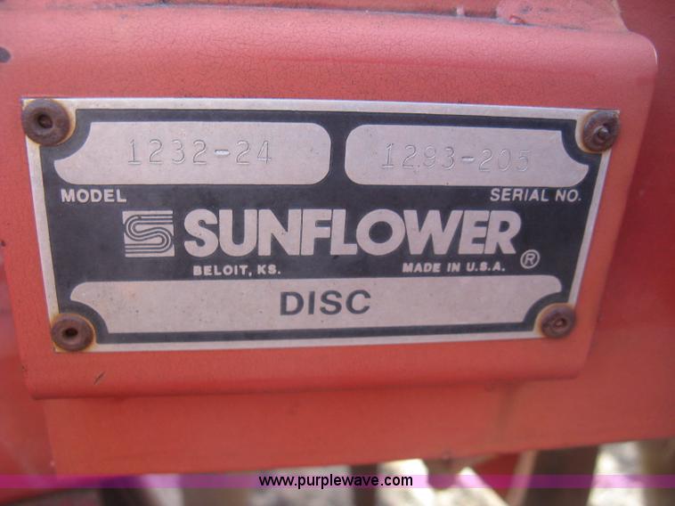 image for item J2930 Sunflower 1232-24 disk