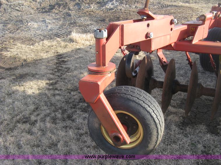 image for item J2930 Sunflower 1232-24 disk