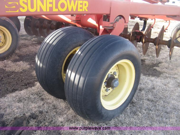 image for item J2930 Sunflower 1232-24 disk