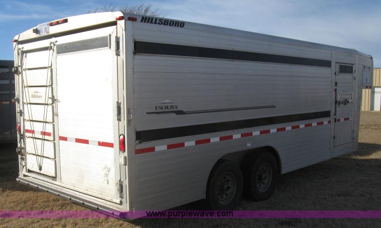 image for item J2931 2005 Hillsboro Endura ES8-20-68 double deck aluminum livestock trailer