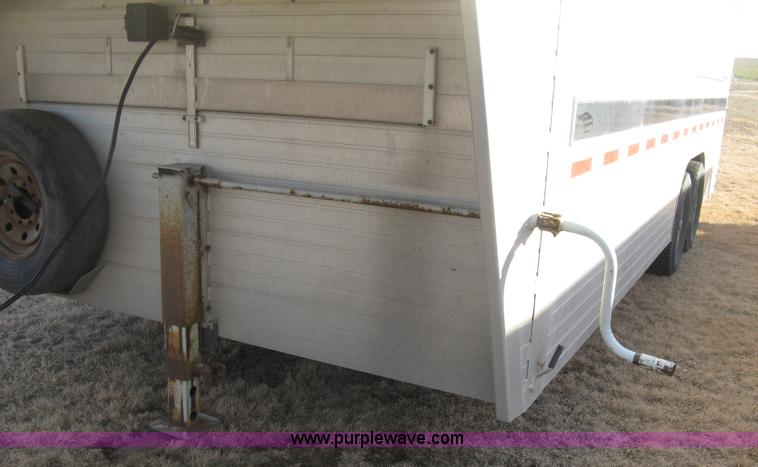 image for item J2931 2005 Hillsboro Endura ES8-20-68 double deck aluminum livestock trailer