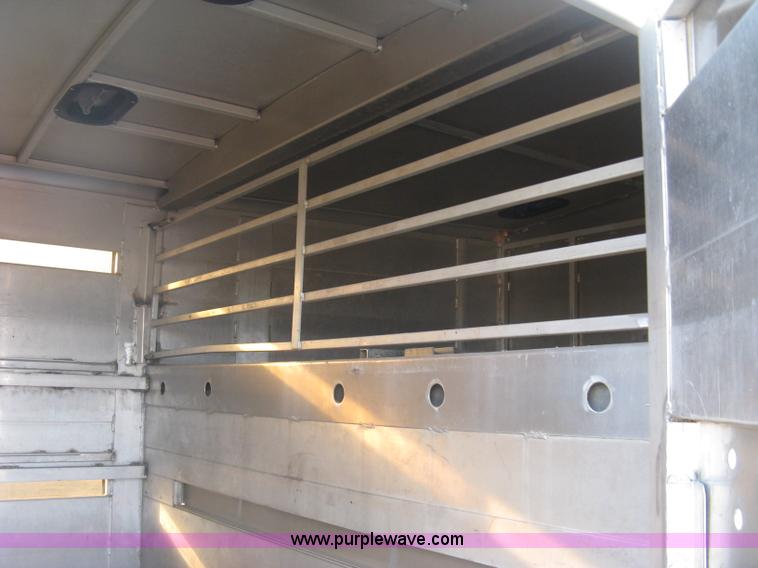 image for item J2931 2005 Hillsboro Endura ES8-20-68 double deck aluminum livestock trailer