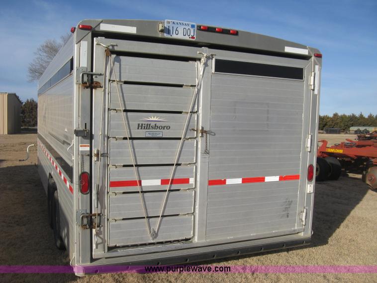 image for item J2931 2005 Hillsboro Endura ES8-20-68 double deck aluminum livestock trailer