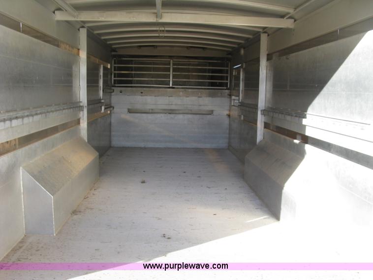 image for item J2931 2005 Hillsboro Endura ES8-20-68 double deck aluminum livestock trailer