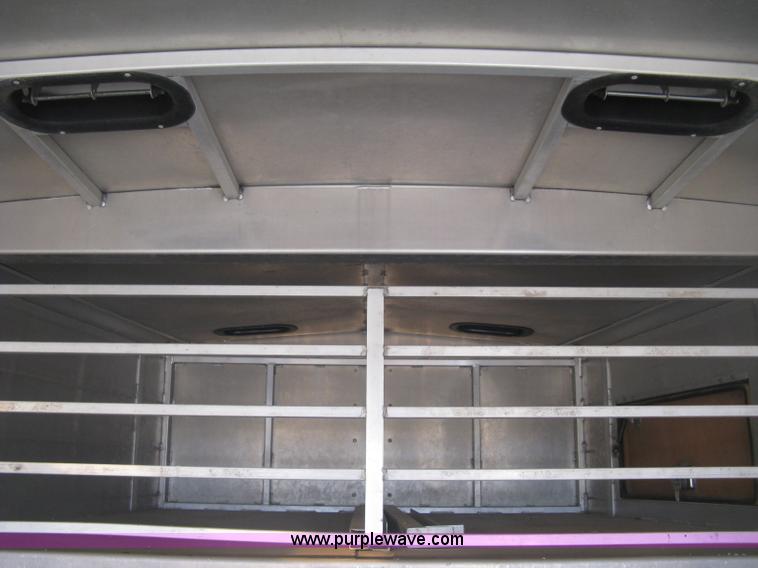 image for item J2931 2005 Hillsboro Endura ES8-20-68 double deck aluminum livestock trailer