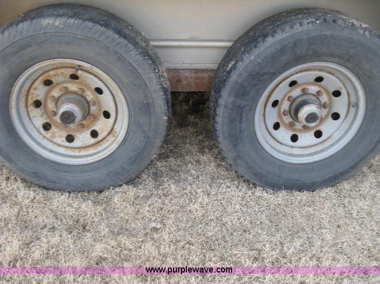 image for item J2931 2005 Hillsboro Endura ES8-20-68 double deck aluminum livestock trailer