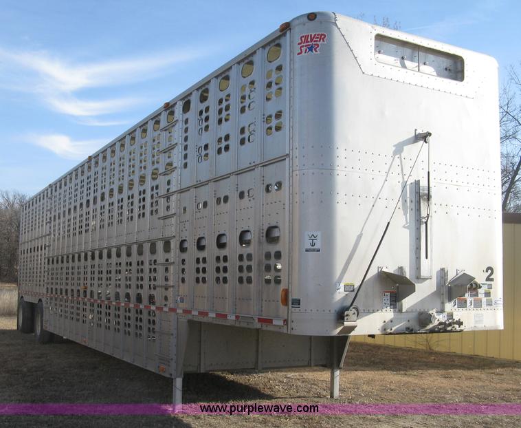 image for item J2945 2010 Wilson Silver Star PSDCL-402 cattle pot trailer