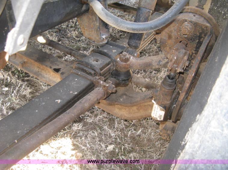 image for item J2947 1993 International Eagle 9400 semi truck