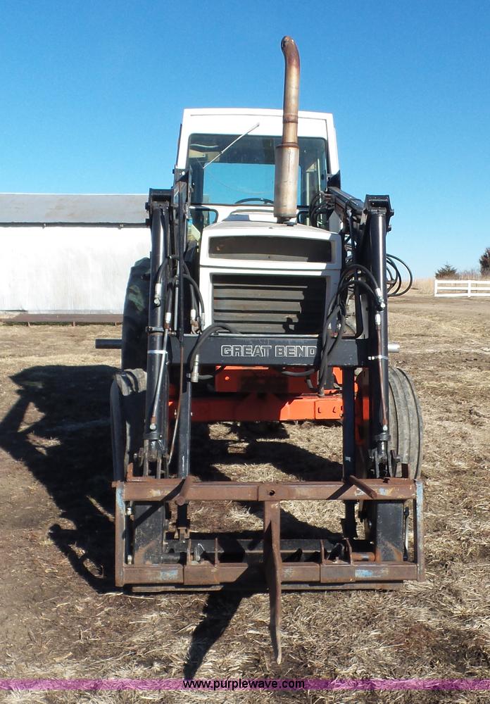 image for item J4511 1973 Case 1370 tractor