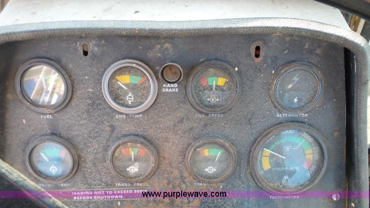 image for item J4511 1973 Case 1370 tractor