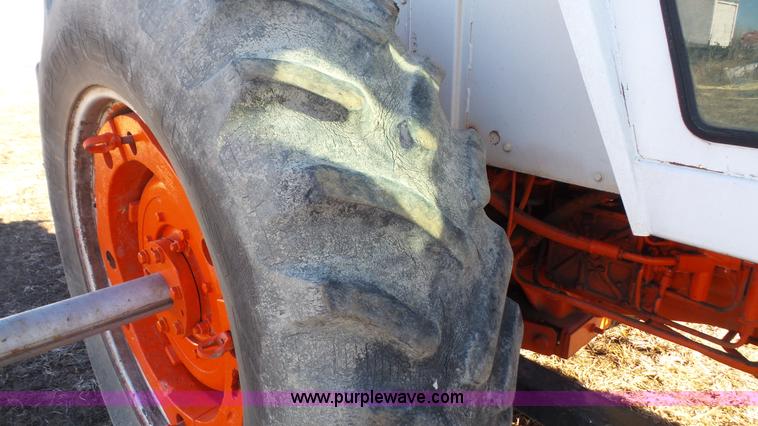 image for item J4511 1973 Case 1370 tractor