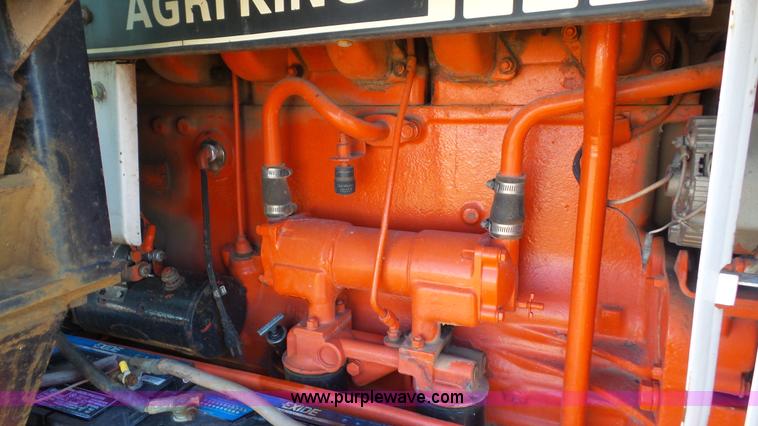 image for item J4511 1973 Case 1370 tractor