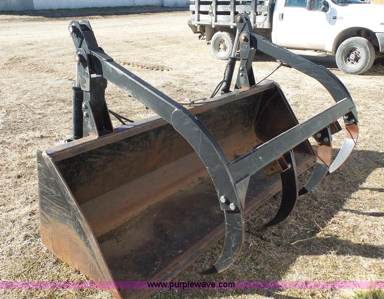 image for item J4511 1973 Case 1370 tractor