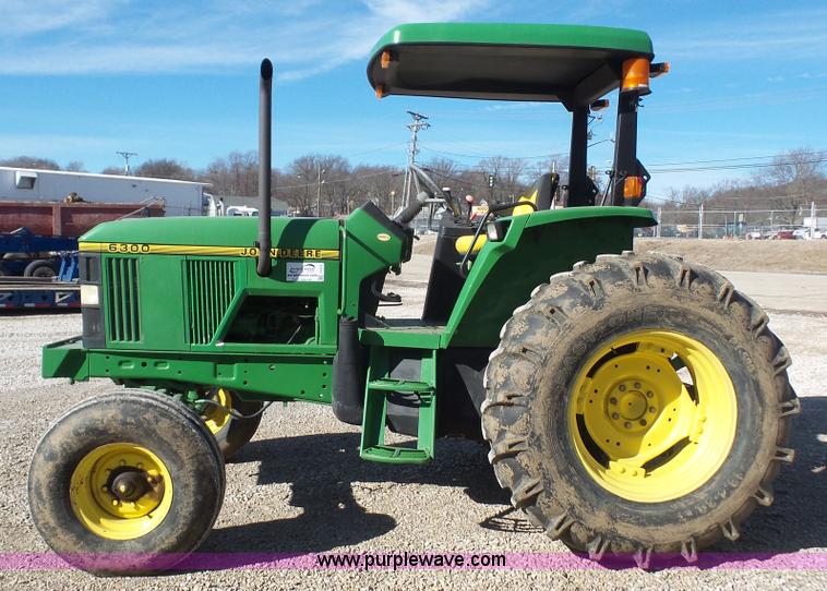 image for item J4519 1995 John Deere 6300 tractor