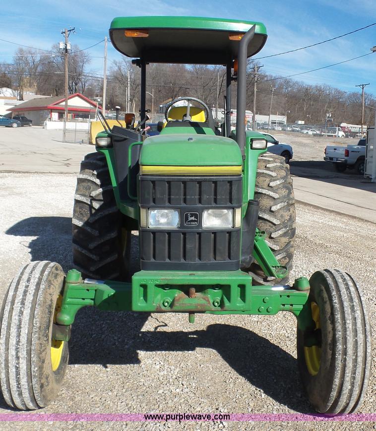 image for item J4519 1995 John Deere 6300 tractor