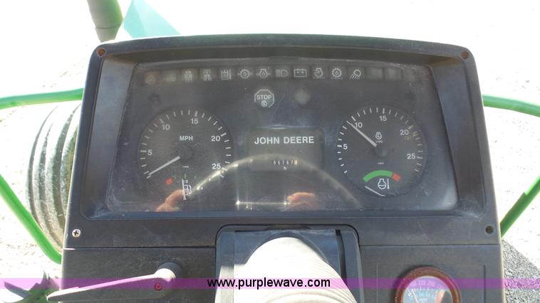 image for item J4519 1995 John Deere 6300 tractor