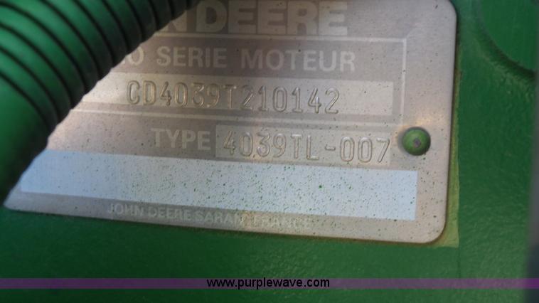 image for item J4519 1995 John Deere 6300 tractor