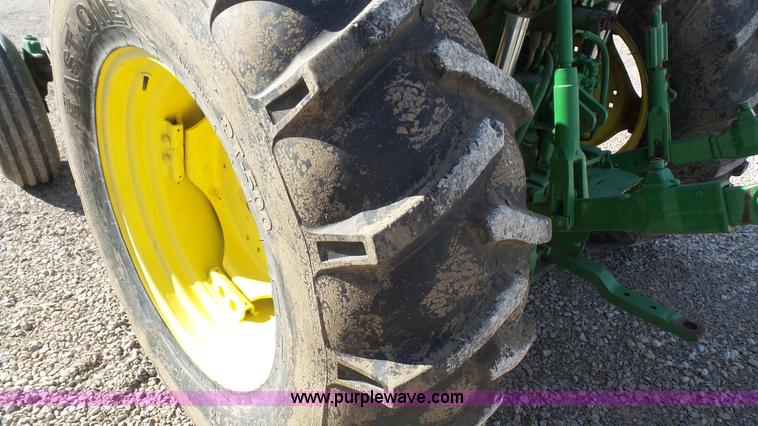 image for item J4519 1995 John Deere 6300 tractor