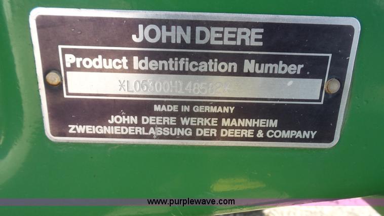 image for item J4519 1995 John Deere 6300 tractor