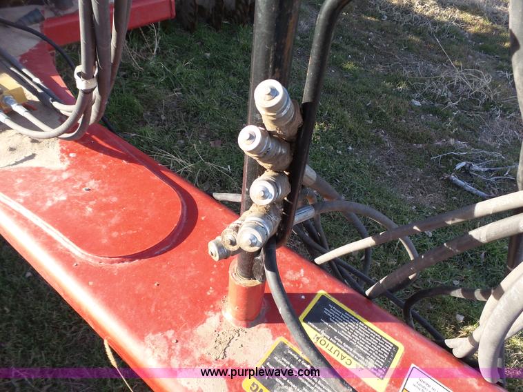 image for item J7318 Case IH 330 vertical tillage