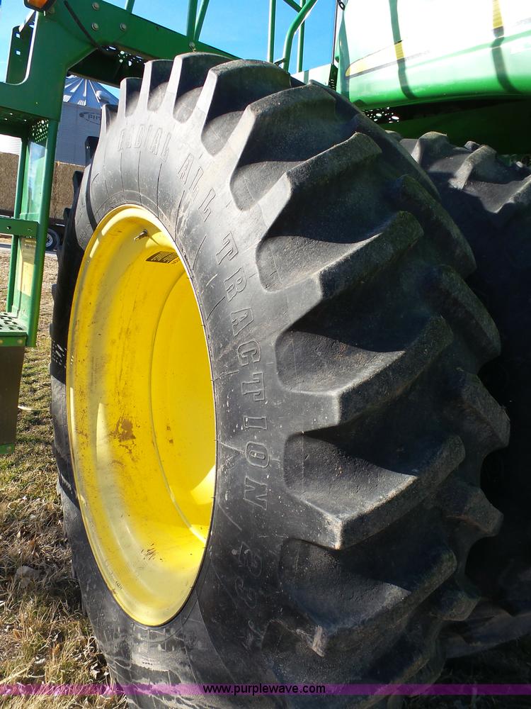 image for item J7319 2003 John Deere 9750 STS combine