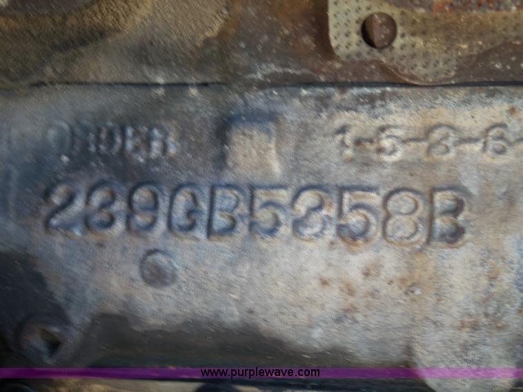 image for item J7327 1969 Mack R685 dump truck