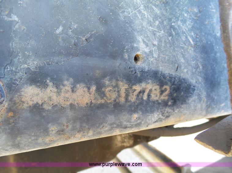 image for item J7327 1969 Mack R685 dump truck