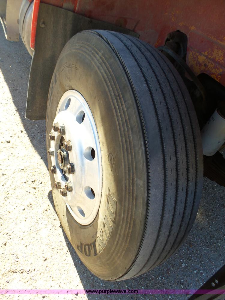 image for item J7327 1969 Mack R685 dump truck