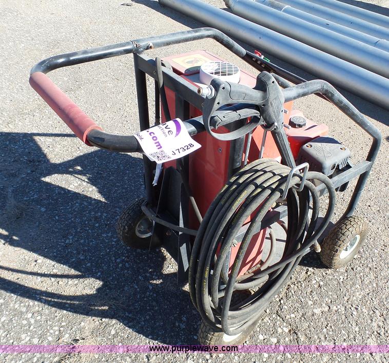 image for item J7328 Multi-power 26-6 pressure washer