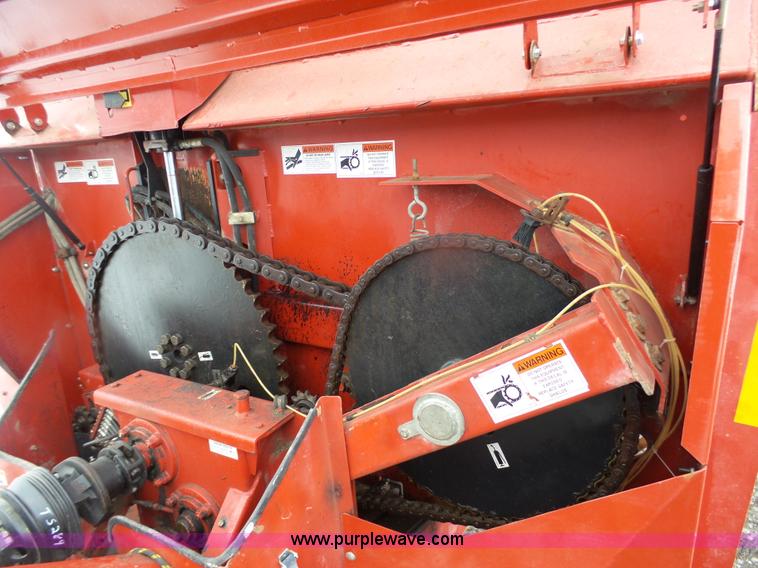 image for item J7441 2012 H&S Top Shot 5142 manure spreader