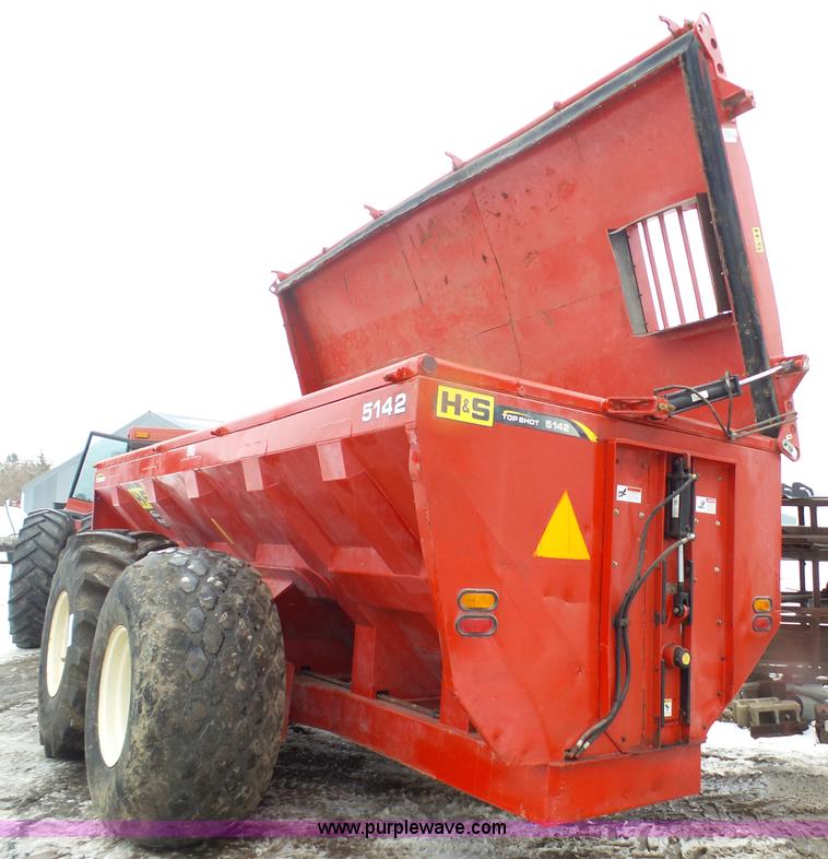 image for item J7441 2012 H&S Top Shot 5142 manure spreader