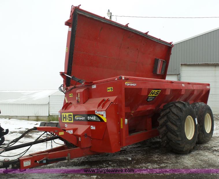 image for item J7441 2012 H&S Top Shot 5142 manure spreader