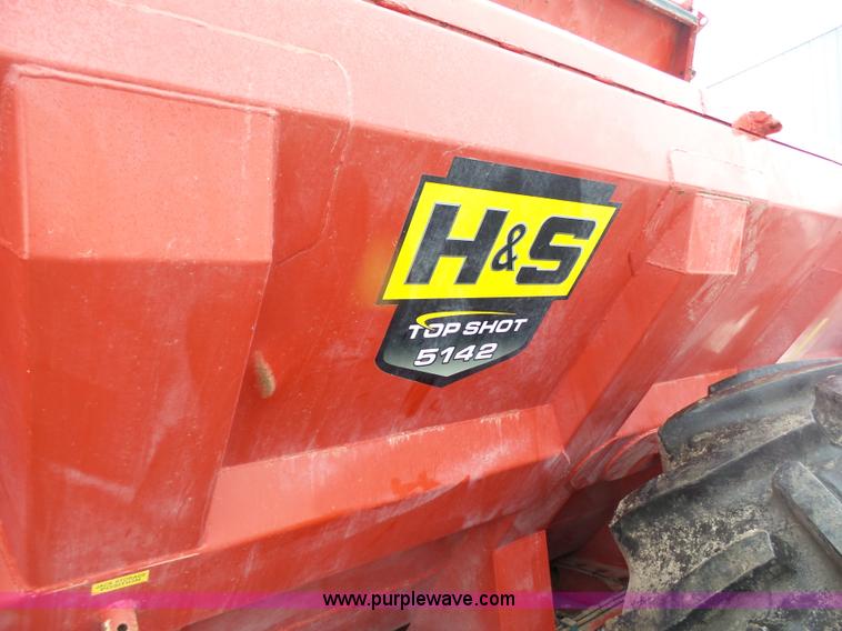 image for item J7441 2012 H&S Top Shot 5142 manure spreader