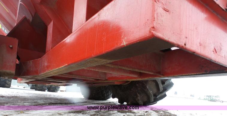 image for item J7441 2012 H&S Top Shot 5142 manure spreader