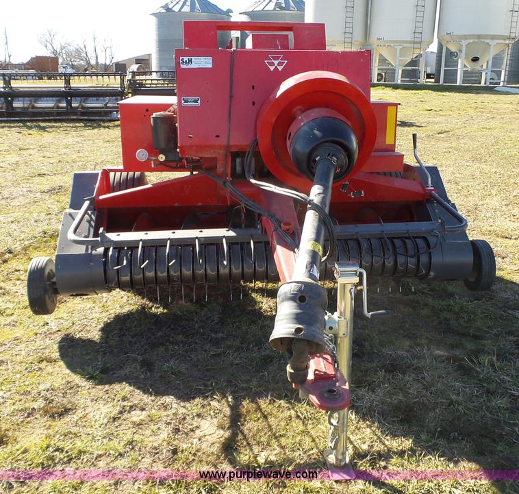 image for item J7648 2012 Massey-Ferguson Hesston 1839 small square baler