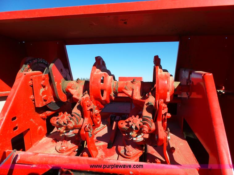 image for item J7648 2012 Massey-Ferguson Hesston 1839 small square baler