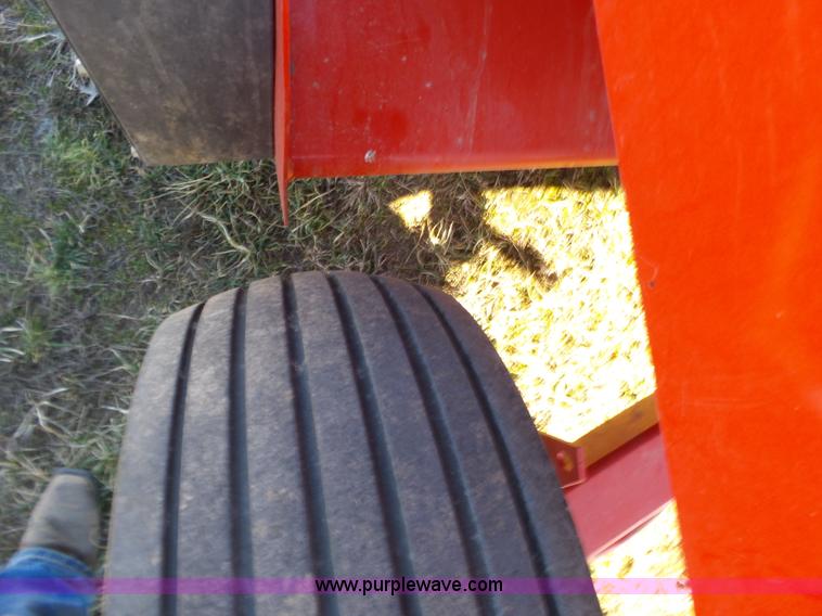 image for item J7648 2012 Massey-Ferguson Hesston 1839 small square baler