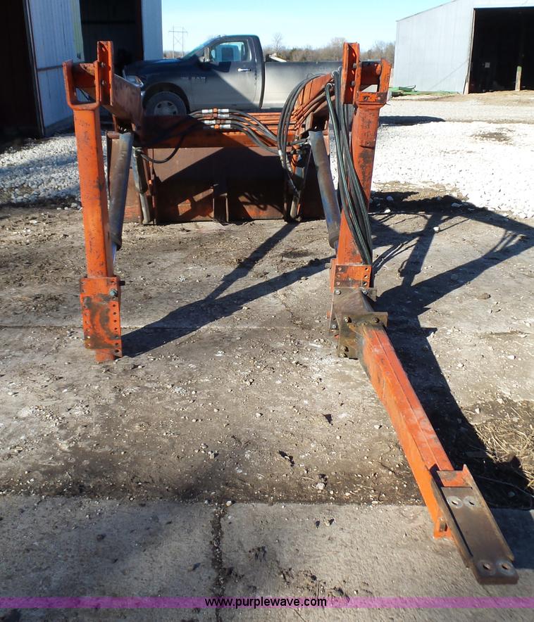 image for item J7655 Du-Al 340 loader