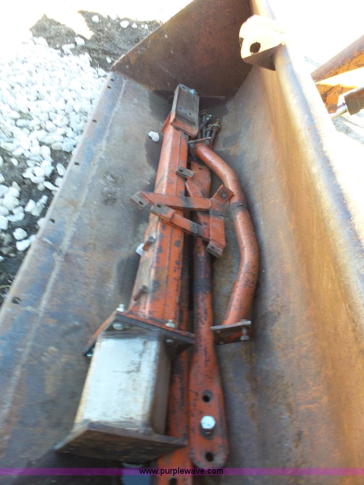 image for item J7655 Du-Al 340 loader