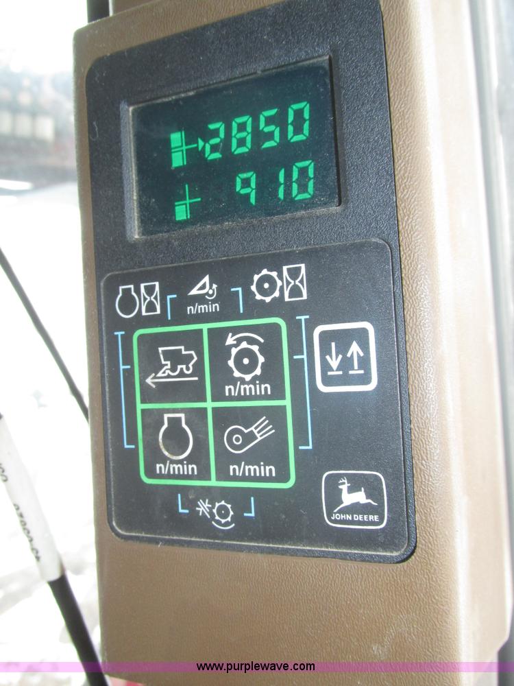 image for item J8765 1998 Miller Nitro sprayer